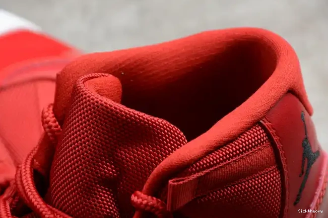 Kicktheory 378037-623 RetroGym Red Air 11 Jordan 0605